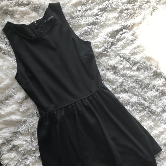 Women's Black A-line Zara Dress - Picture 2 of 5